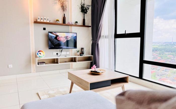 Family Suites Mosaic@Midvalley JB 1Bedroom 2Queens