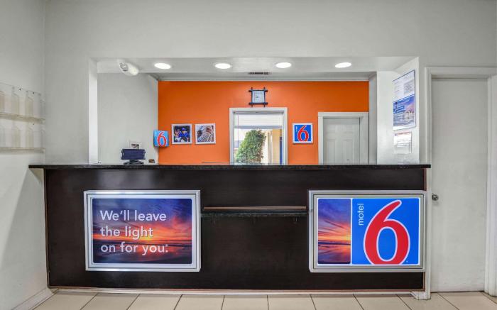 Motel 6 Americus, GA