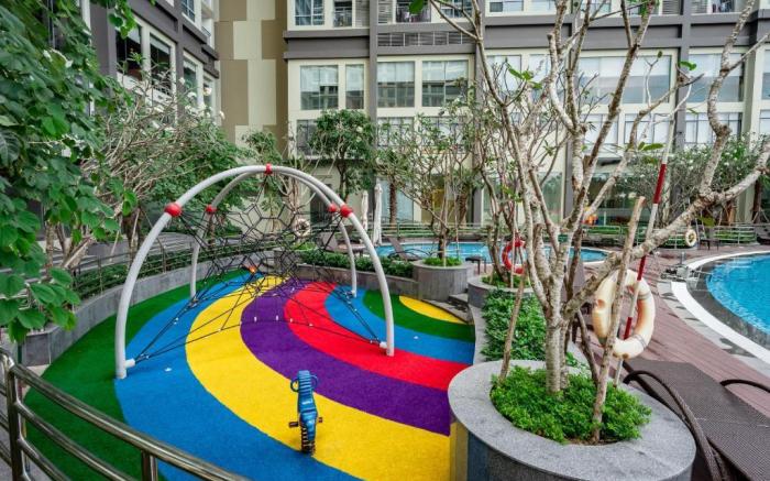 VINHOME 1BR APTVHIGH FLOOR NICE VIEW , GYM 33% OFF