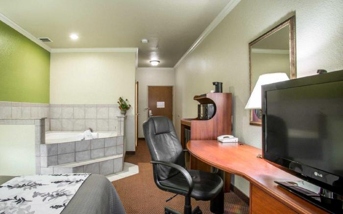Sleep Inn & Suites Hewitt - South Waco