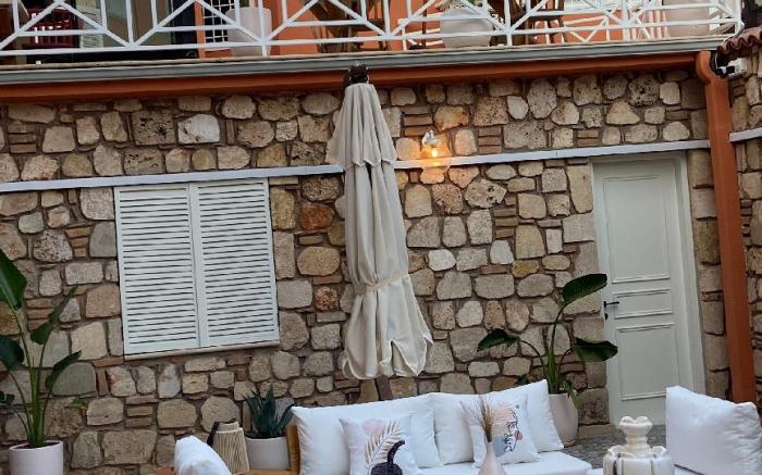 Noa's Boutique Hotel