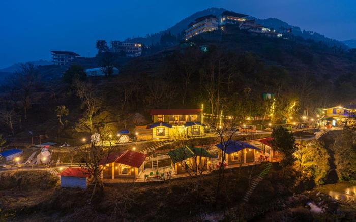 The Hosteller Mussoorie By The Streamside, Kempty