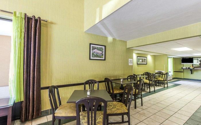 Quality Inn West