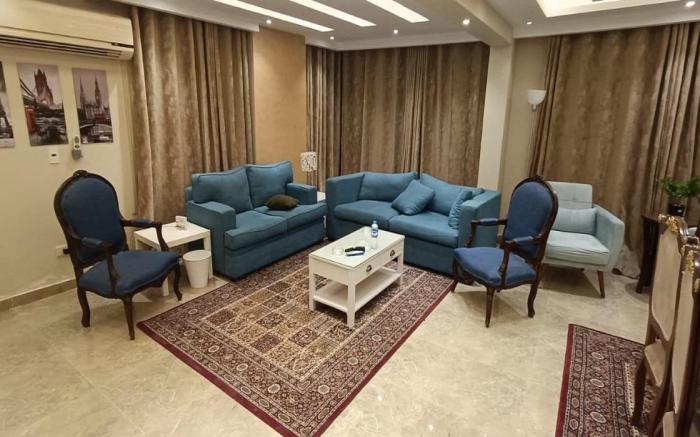 Luxury Elegant  Apartment in Mohandessen
