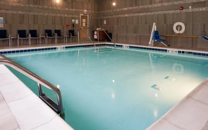 Holiday Inn Express And Suites Denver - Aurora Medical Campus By IHG