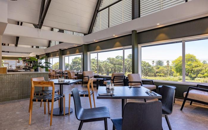 Auckland Rose - Park Hotel