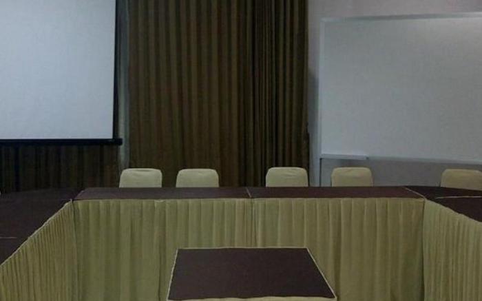Mirda Gratia Hotel & Convention