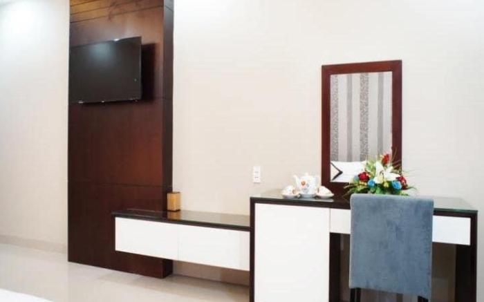 Hotel Hanoi Blue