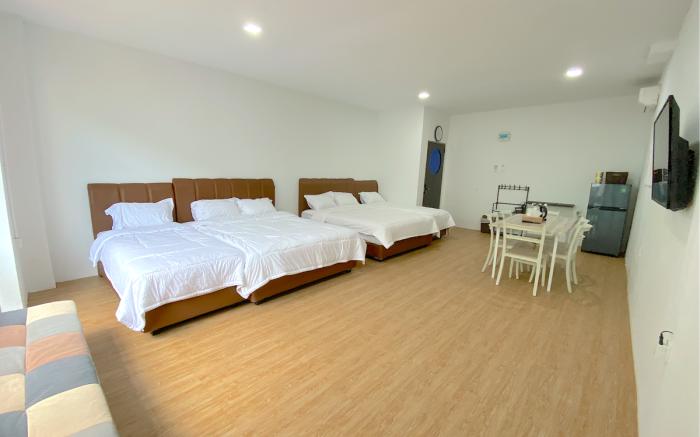 CN Homestay B1 Floor 2 at Nagoya Hill Mall