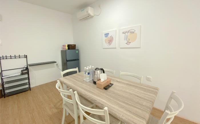 CN Homestay B1 Floor 2 at Nagoya Hill Mall