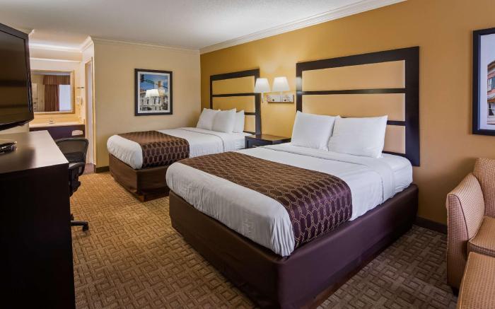 Best Western Inn & Suites