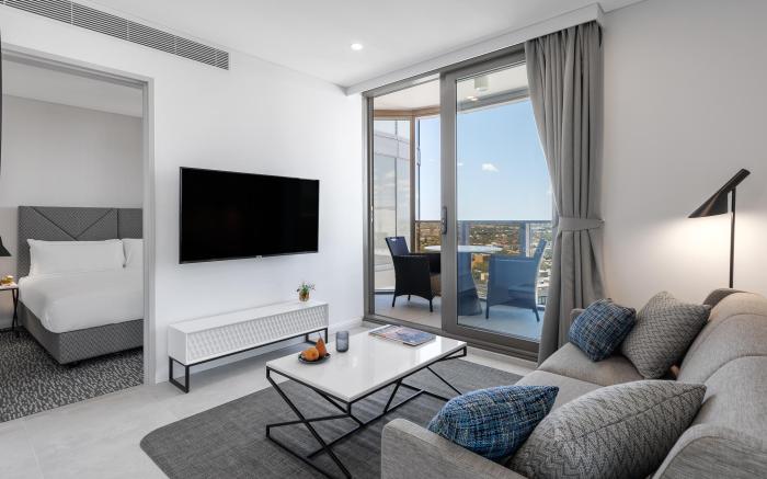 Meriton Suites George Street, Parramatta