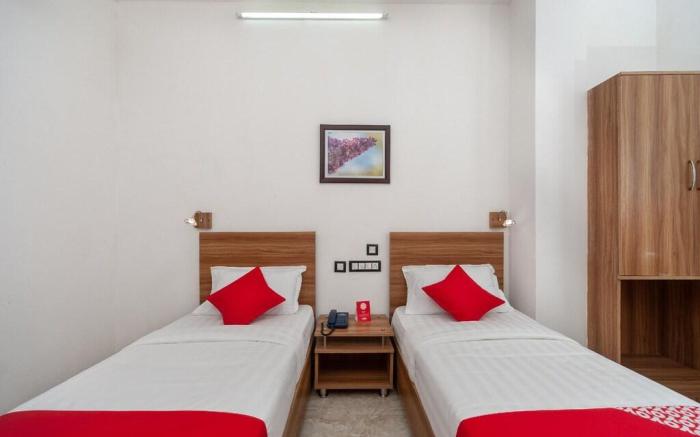 GULNAAR INN