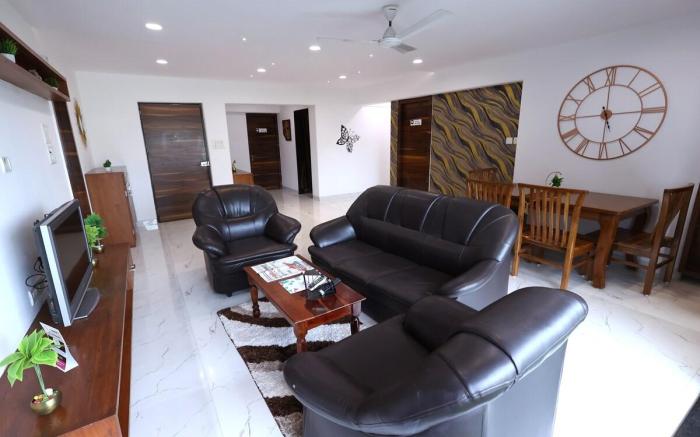 Astonish 3 BHK Apartment BKC (Bandra)