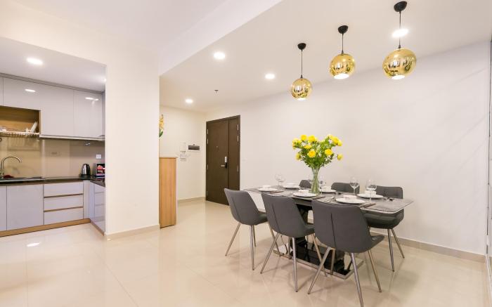 Three Bedroom Rivergate Apartment - MM Home