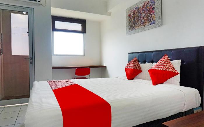 OYO 91593 San San Rooms Apartment Gunung Putri Square