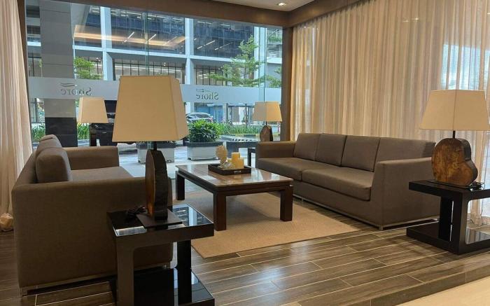 Shore 1 & 3 Residences MOA 1BR with balcony