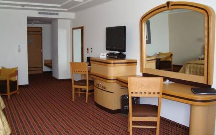 Suites Inn la Muralla Hotel & Spa