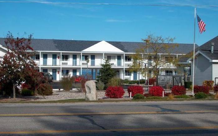 Sunrise Beach Motel