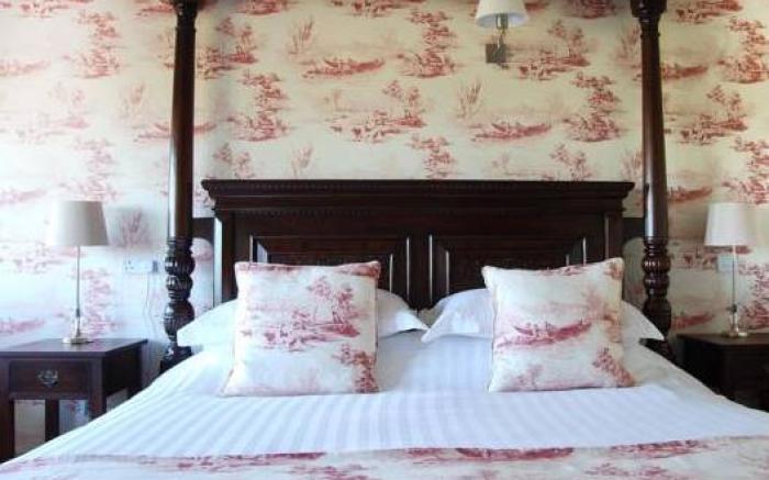 The Pheasant Pub with Rooms