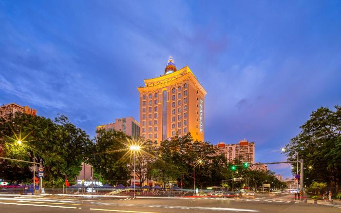 Rezen Hotel Zhuhai Gongbei Port Dilan Sili
