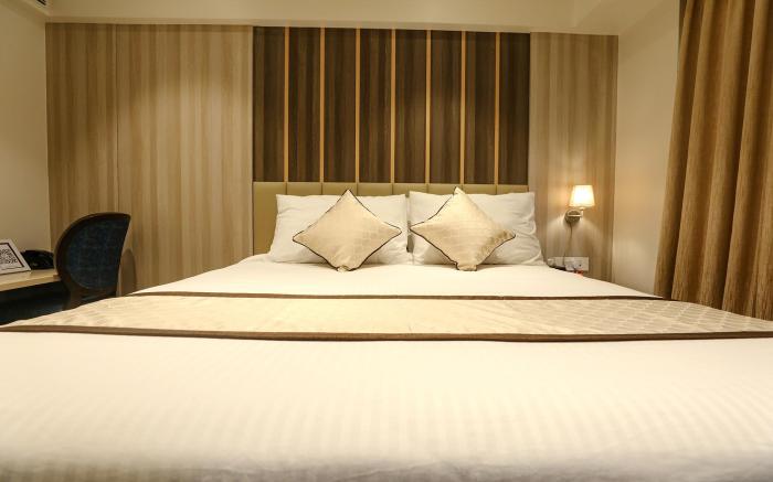 FabHotel Prime The Thane Club - Nr. Rabale Station