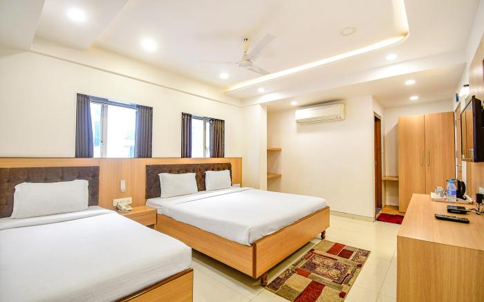 FabHotel Stay Inn International - Nr. Sealdah Station