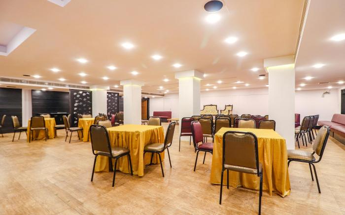 FabHotel A&M - Nr LV Prasad Institute, Banjara Hills