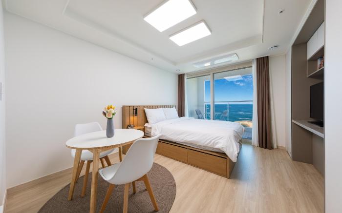 Sockcho Summitbay Oceanview 1705
