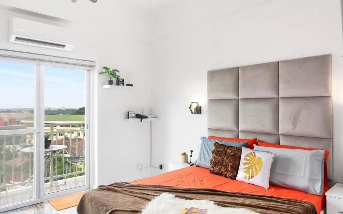 Hyllia by J&J Homes (Near Airport| Amani Grand )