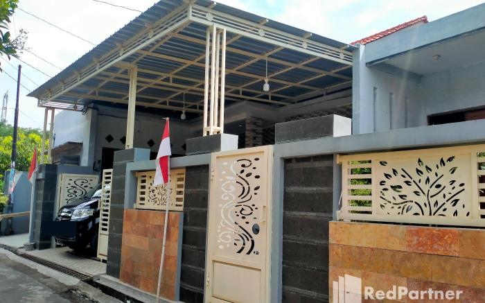 Navisha Guest House Syariah near Exit Tol Batang RedPartner