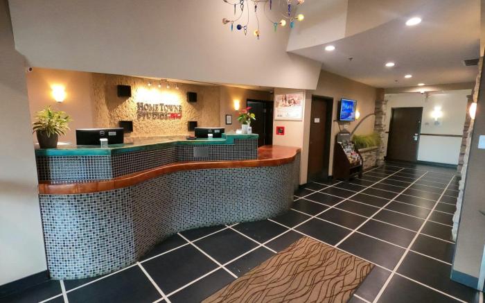 HomeTowne Studios & Suites Washington