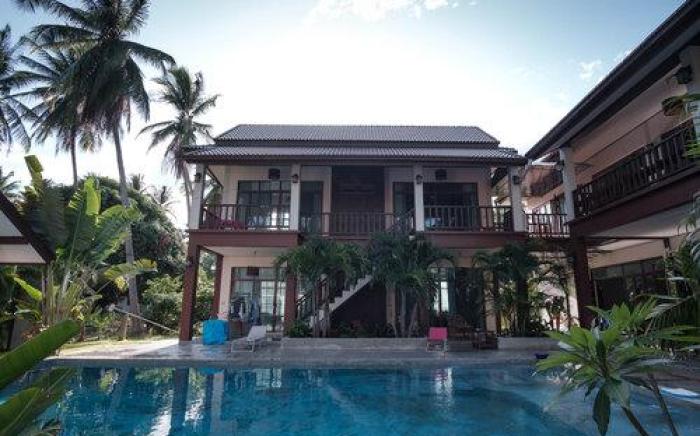 Coconut Tree Homestay