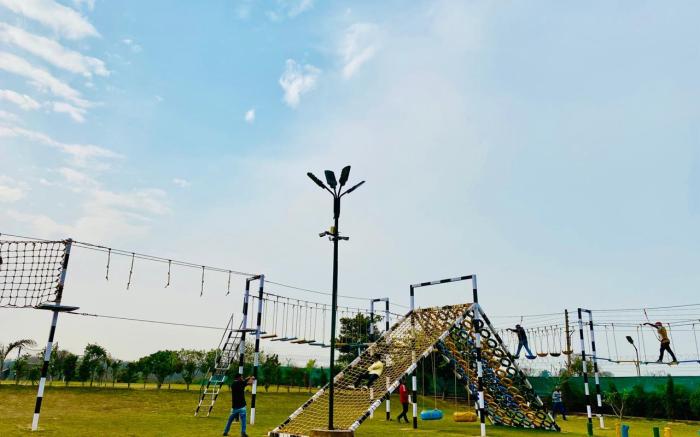 Lovely party farmhouse gurgaon 