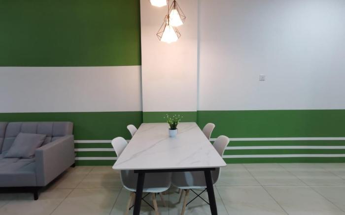Emerald Suite _ IGVC @ ITCC Manhattan Suites