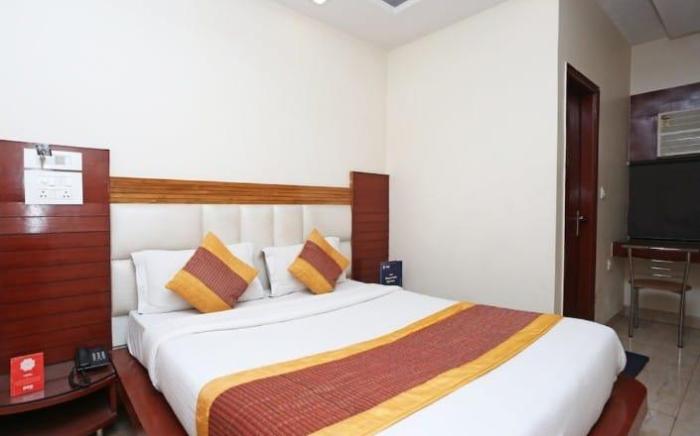 Hotel Prem Deluxe Guest House