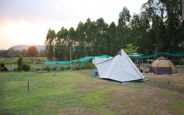 A 282 Homestay & Camping