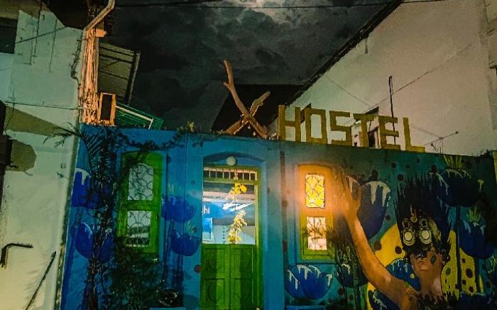 Xhostel 
