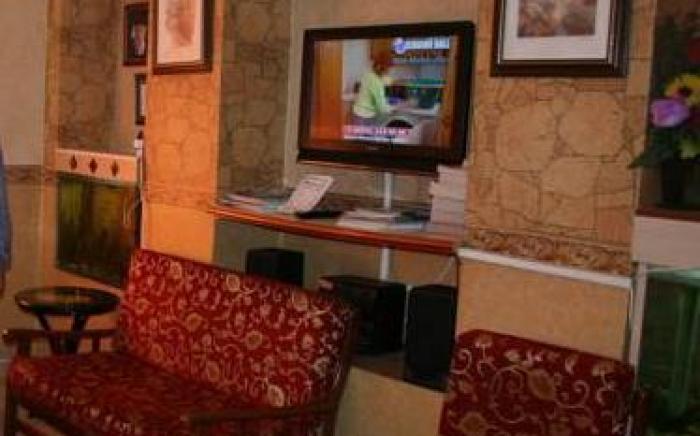Yunus Hotel