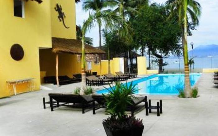 Zar Manzanillo
