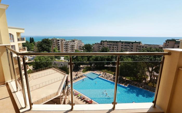 Apart Hotel Golden Line