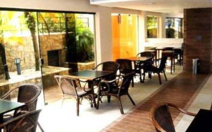 Cosmopolitan Praia Flat