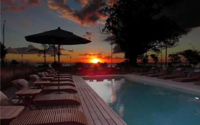 Costa Colonia - Riverside Boutique Hotel