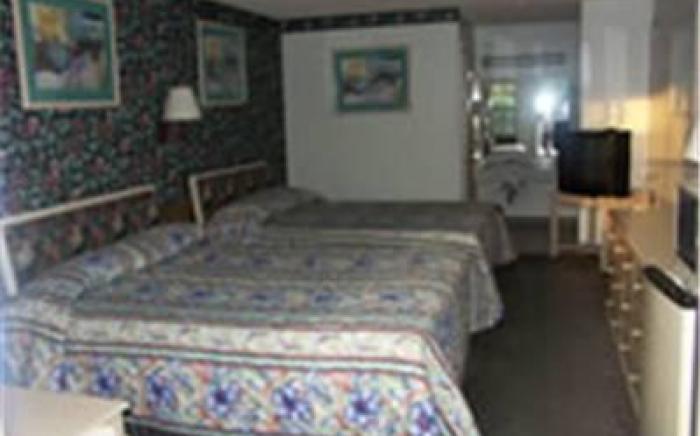 Deerwood Inn & Madison Campground