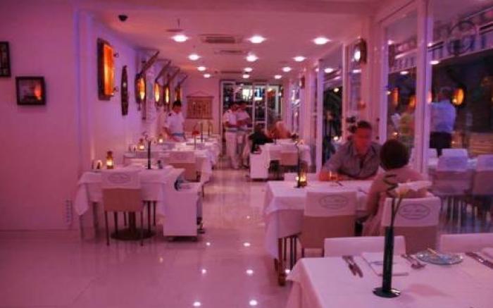 Devamli Hotel