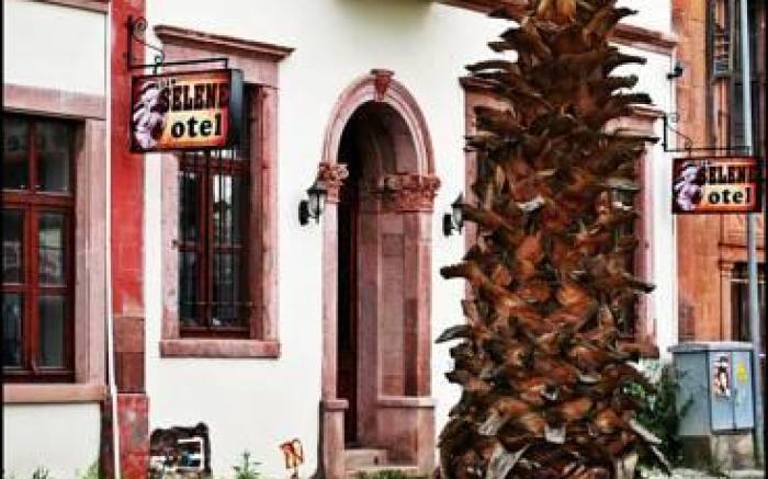 Eden Selene Hotel