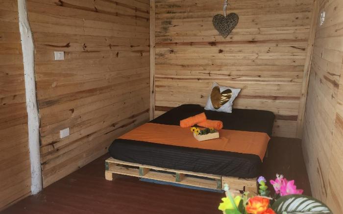 BARU JET SET BEACH & HOSTEL