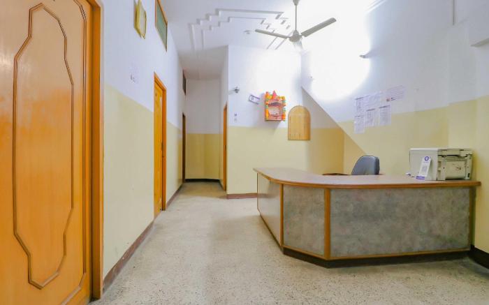 Hotel O Sameer Residency