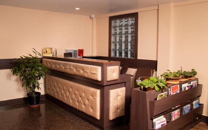 Summit Oakden Resort Mall Road