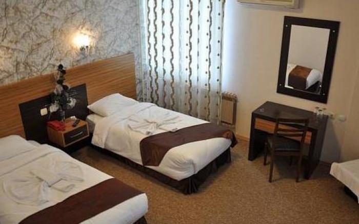 Esin Hotel